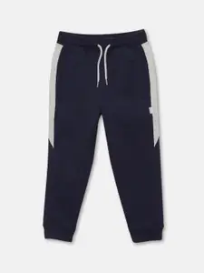 mackly Boys Regular Fit Colourblocked Joggers