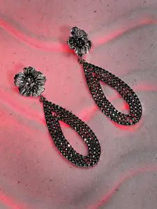 SOHI Silver-Plated Teardrop-Shaped Drop Earrings