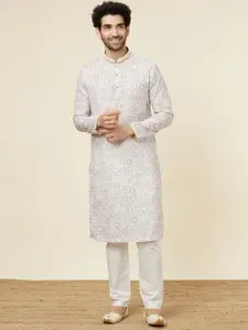 Manyavar Ethnic Motifs Woven Design Straight Kurta
