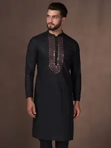 KISAH Men Sequence Embroidered Zari  Regular Fit Kurta