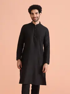 KISAH Men Ethnic Motifs Mandarin Collar Solid Kurta