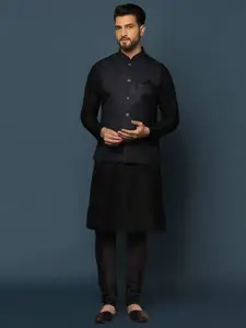 KISAH Men Textured Regular Fit Geometric Pattern Kurta Jacket Churidar Set