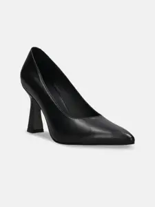 BAGATT Barletta Textured Leather Slim Heel Pumps
