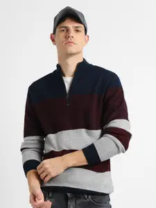 Dennis Lingo Colourblocked Mock Collar Long Sleeves Acrylic Pullover Sweater
