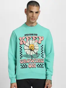 VEIRDO Green Typography Printed Round Neck Long Sleeves Fleece Pullover Sweatshirt