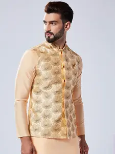 KISAH Embroidered Woven Nehru Jacket
