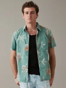 AMERICAN EAGLE OUTFITTERS Tropical Printed Spread Collar Cotton Casual Shirt