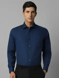 Louis Philippe Textured Classic Fit Pure Cotton Formal Shirt