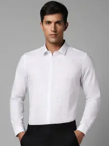 Louis Philippe Slim Fit Grid Tattersall Checked Pure Cotton Formal Shirt