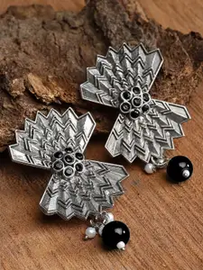 KARATCART Black Contemporary Studs Earrings