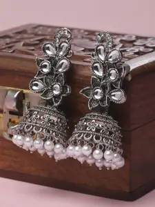 KARATCART Silver Plated Kundan Studded & Beaded Oxidised Jhumkas