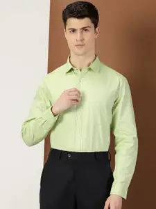 INVICTUS Original Slim Fit Striped Spread Collar Cotton Formal Shirt