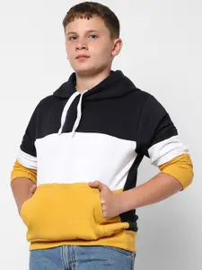 Instafab Boys Colourblocked Hooded Pullover Cotton Sweatshirt