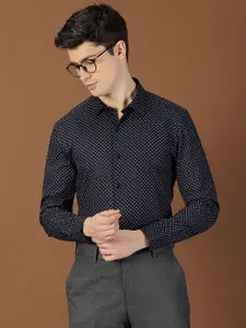 INVICTUS Original Slim Fit Pure Printed Formal Shirt