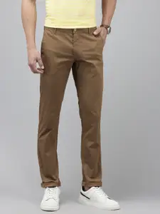 U.S. Polo Assn. Men Geometric Printed Denver Slim Fit Chinos Trousers