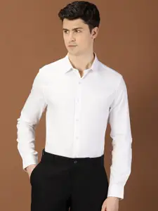 INVICTUS Original Slim Fit Spread Collar Long Sleeve Cotton Formal Shirt