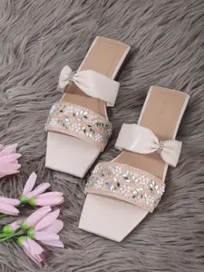 Anouk Cream-Coloured Embellished Ethnic Open Toe Flats