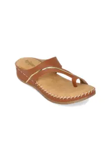 The Roadster Lifestyle Co. Leather One Toe Flats