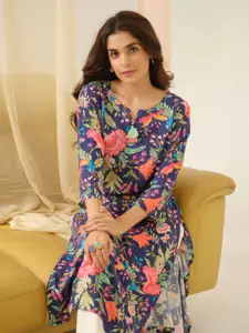 Sangria Floral Printed Straight Kurta