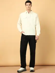 Wrangler Men Mid Rise Loose Fit Plain Cotton Regular Trousers