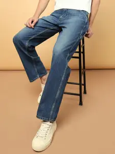 Wrangler Men Relaxed Fit High-Rise Light Fade Jeans