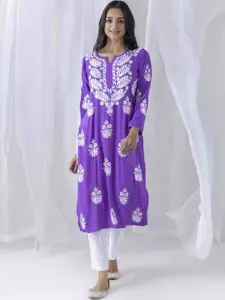 HOUSE OF KARI Floral Embroidered Round Notched Neck Kurta