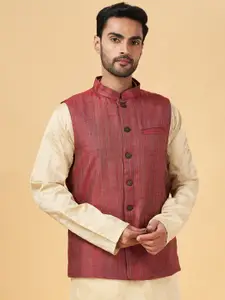 indus route by Pantaloons Mandarin Collar Nehru Jacket