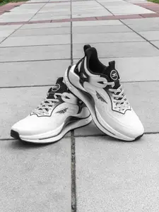 Red Tape Men Mesh Memory Foam Slip-Resistant Running Shoes