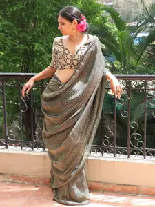 Chidiyaa Striped Zari Detailed Saree
