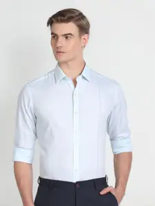 Arrow  Slim Fit Striped Spread Collar Cotton Formal Shirt