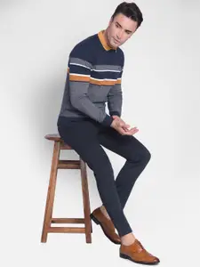 Crimsoune Club Striped Round Neck Cotton Pullover Sweatshirt