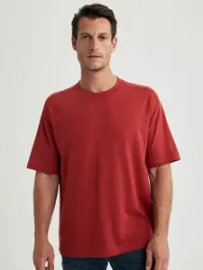 DeFacto Round Neck Drop Shoulder Sleeves Cotton T-shirt