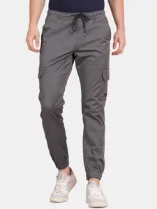 t-base Men Mid-Rise Joggers