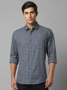 Louis Philippe Sport Slim Fit Checked Pure Cotton Casual Shirt