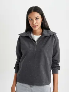 DeFacto Solid Half Zipper Pullover Sweatshirt