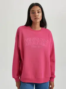 DeFacto Typography Embroidered Round Neck Pullover