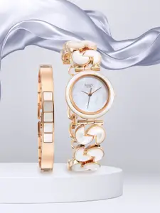 Titan Women Rose Gold-Plated Bracelet Style Straps Analogue Watch_95233WM01F
