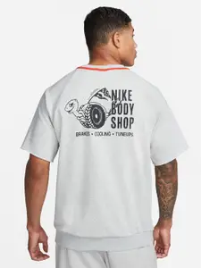 Nike Dri-FIT Typography Printed Short-Sleeves Fleece Fitness Crew Sleeves T-Shirt