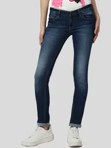 UrbanMark Women Mid-Rise Clean Look Slim Fit Heavy Fade Stretchable Jeans