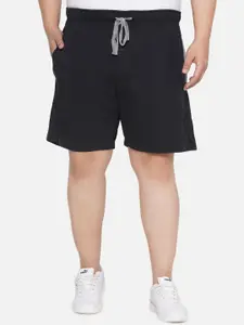 Santonio Men Mid-Rise Cotton Shorts