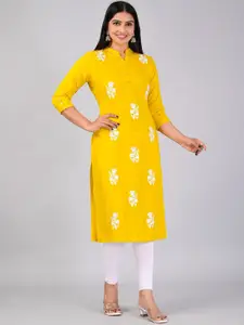 MAUKA Ethnic Motifs Embroidered Mandarin Collar Kurta
