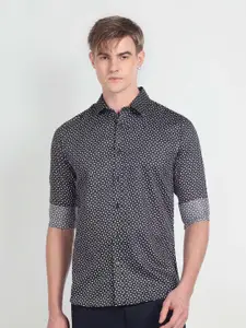 Flying Machine Slim Fit Geometric Printed Pure Cotton Casual Shirt