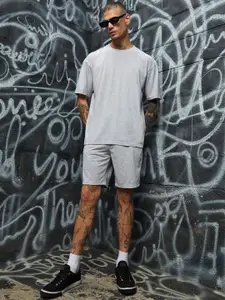 Campus Sutra Oversized T-Shirt & Shorts Co-Ords