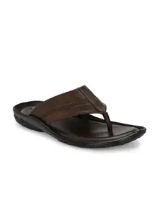 IVRAH Men Textured Comfort Sandals
