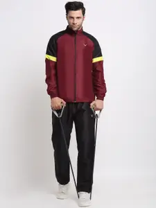 Invincible Men Classic Tracksuit