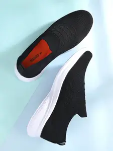The Roadster Lifestyle Co. Men Black Textile Running Shoes