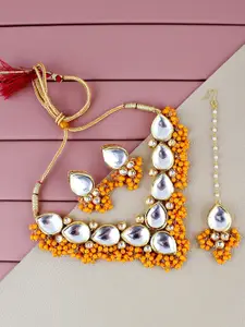 LUCKY JEWELLERY Gold-Plated Kundan StuddedNecklace With Earrings & Maang Tika