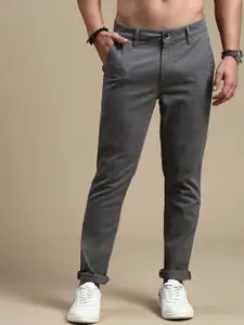 Roadster The Roaster Lifestyle Co. Men Grey Relaxed Slim-Fit Mid-Rise Chinos