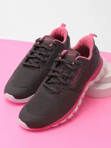 Reebok Aim Runner W Running Women Textured Lace-Up Running Sports Shoes