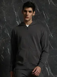 Breakbounce Men Grey Hooded Sweatshirt